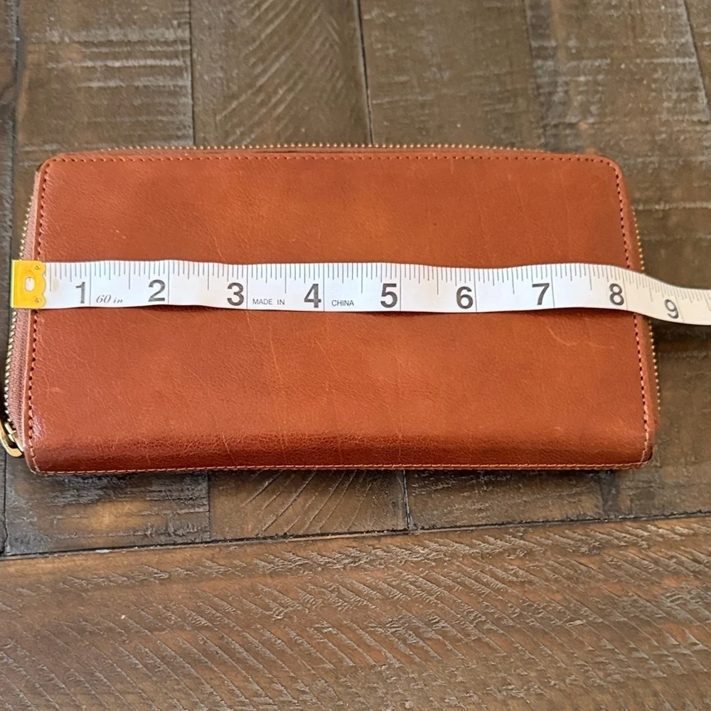 Margot New York Tan Leather Wristlet Wallet